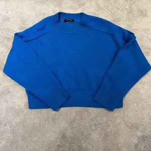 Oliviaceous cropped cobalt sweater